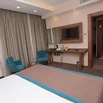 Gueler Park Hotel 4*
