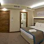 Gueler Park Hotel 4*