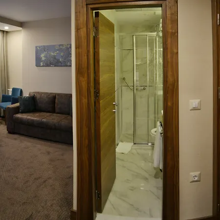 Hotel Gueler Park 4*