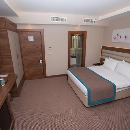 Hotel Gueler Park 4*