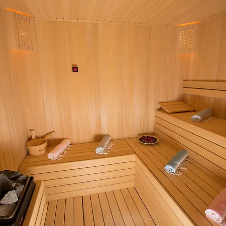 Отель Gueler Park Горукле