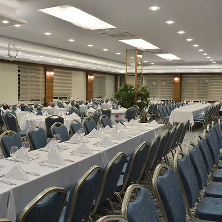 Gueler Park 4*