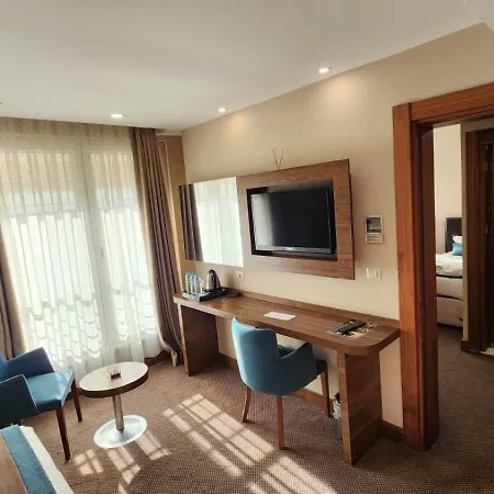 Gueler Park Hotel 4*