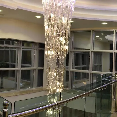 ホテル Gueler Park 4*