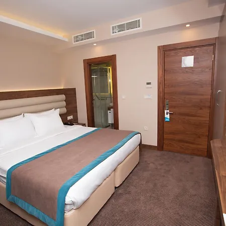 Hotel Gueler Park 4*